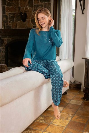 Kadın Pijama Takımı Düğme Yakalı Çiçek Desenli